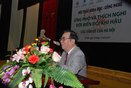 Kota Hanoi  mengumumkan Rencana Aksi untuk menghadapi perubahan iklim - ảnh 1